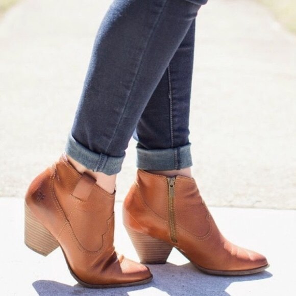 Frye Reina Genuine Cognac Leather Pull On Everyday Casual Wood Heel Ankle Bootie - Picture 3 of 14